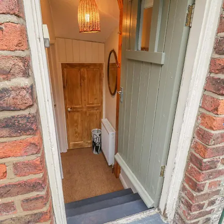 Pipit House Holiday home