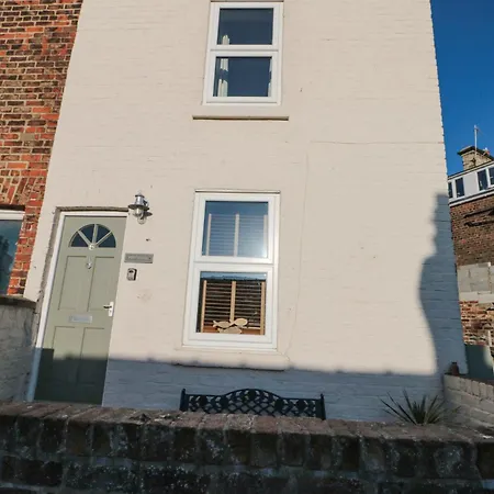 Holiday home Pipit House *